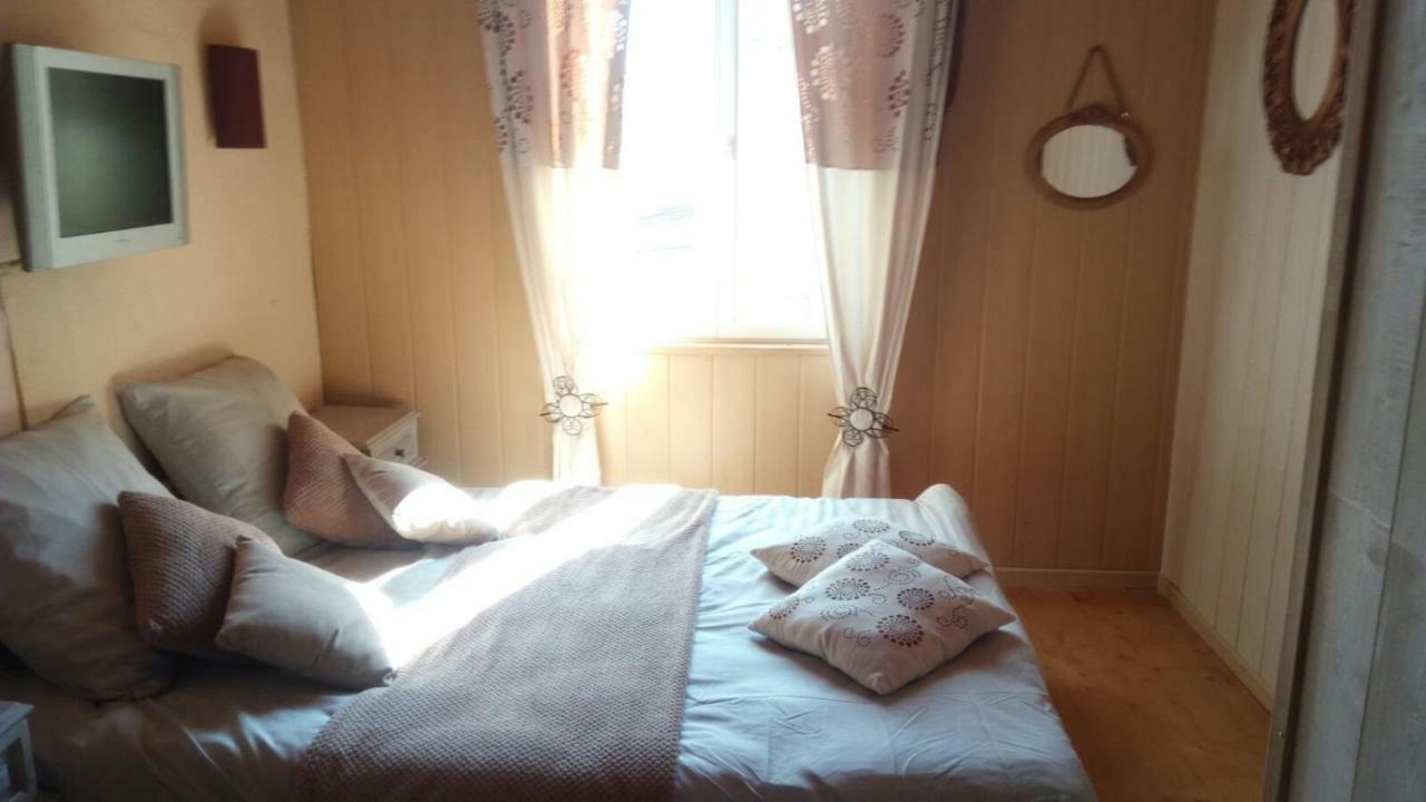 Maison *