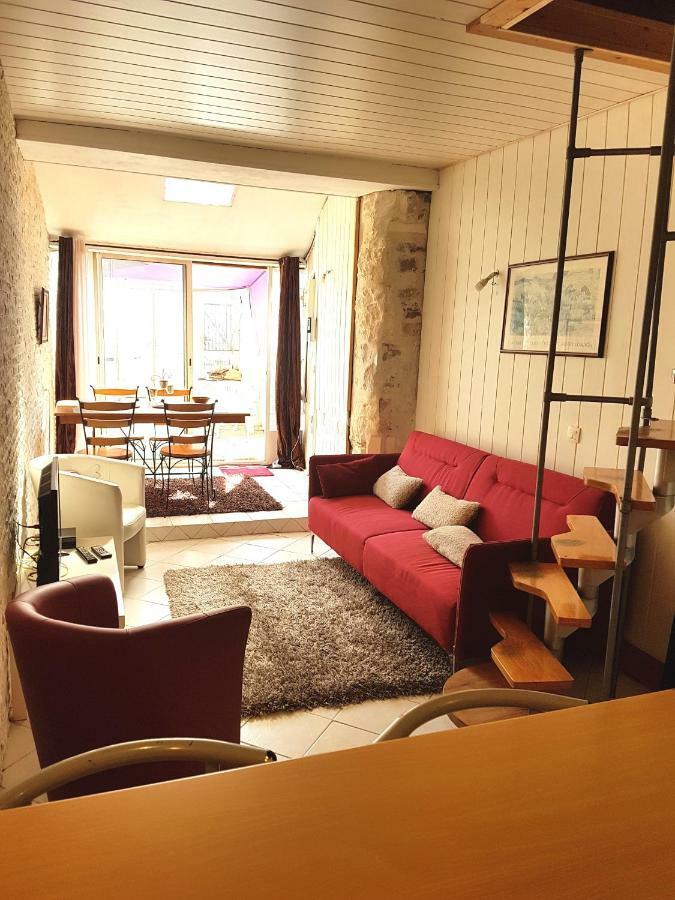 Maison Apartment